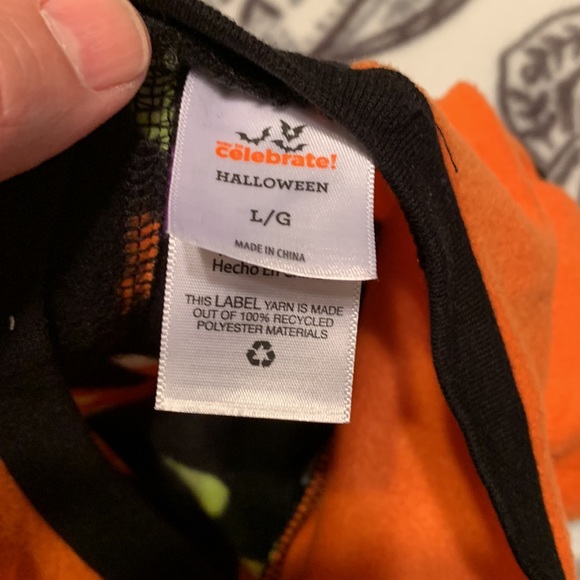 Pet Outfit - Picture 3 of 5